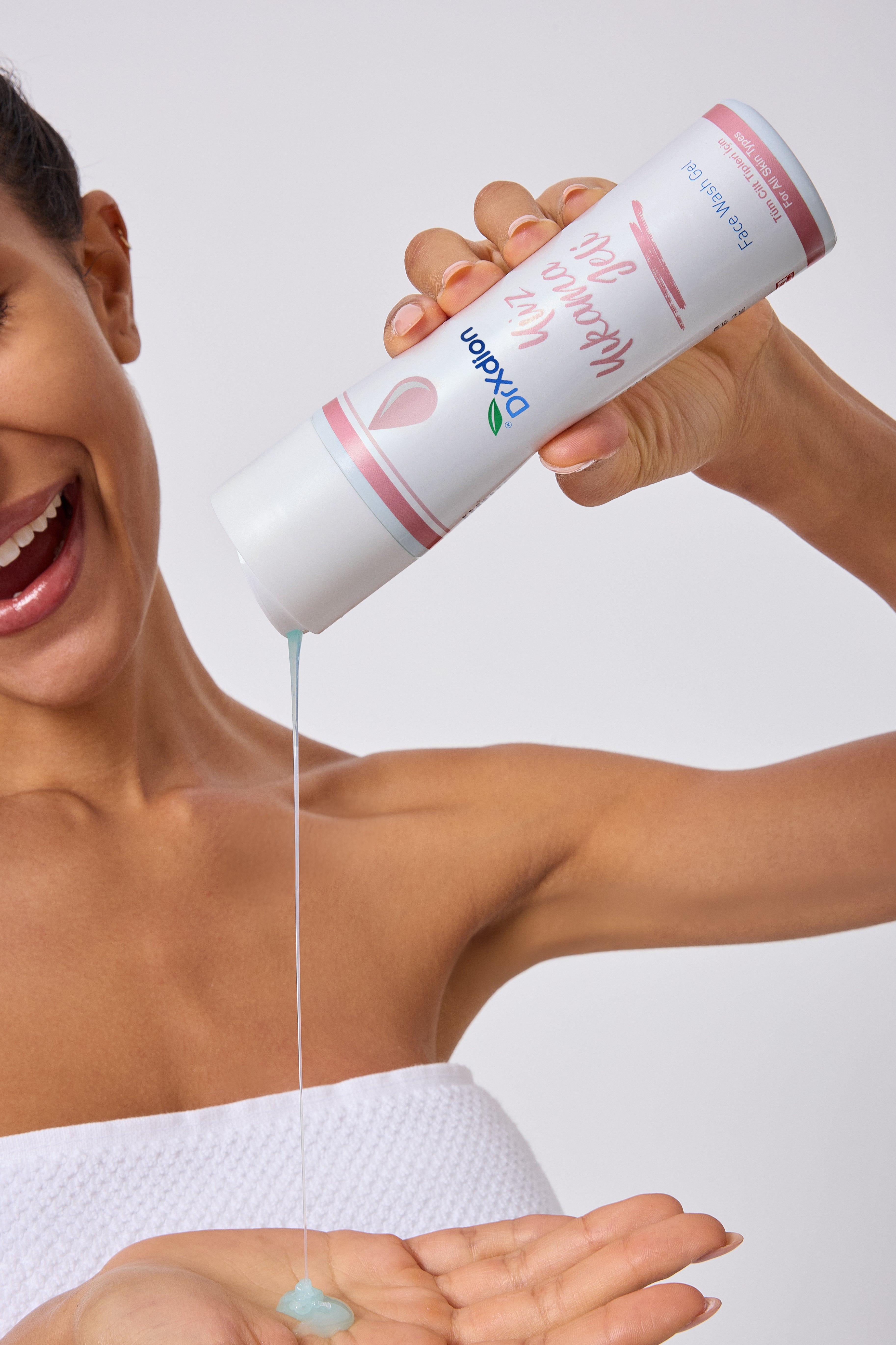 DrXdion Derin Temizlik Etkili Yüz Yıkama Jeli (200 ml)
