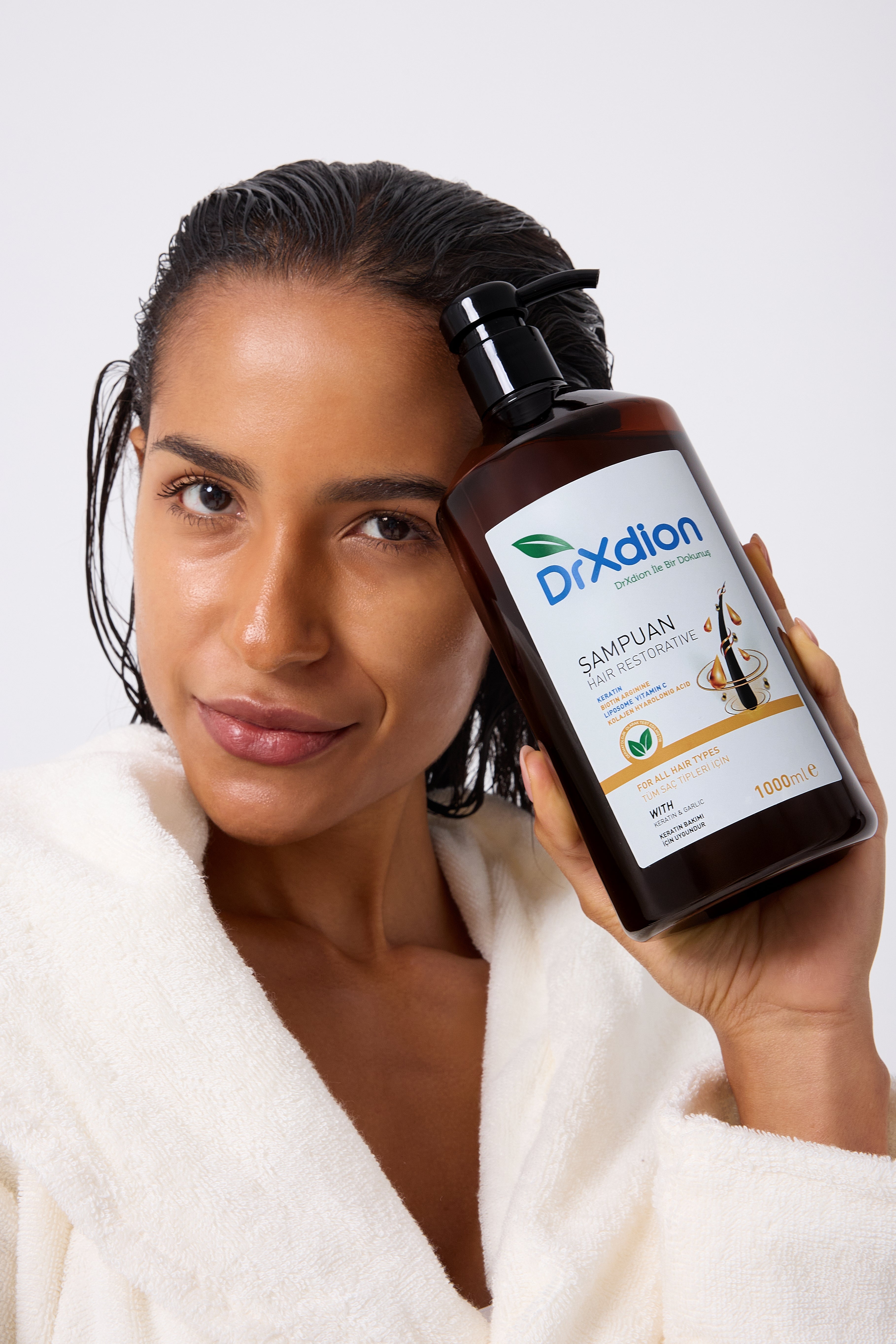DrXdion Yüksek Dökülme Karşıtı Biyotin, Keratin, Arginine, Kolajen, Hyaloronoig Acid İçeren Şampuan (1000 ml)